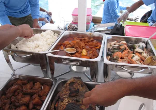 Boracay Regular Buffet — photo 1