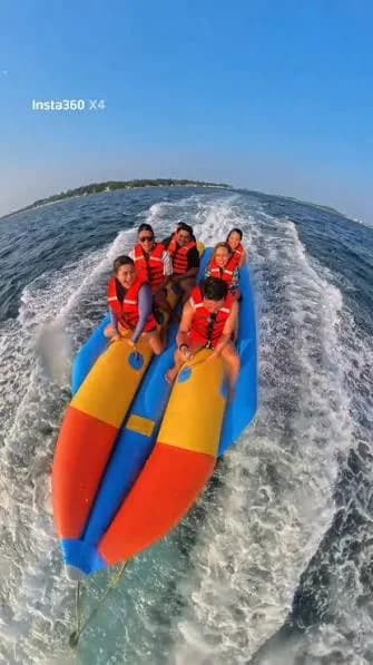 Banana Boat — photo 3