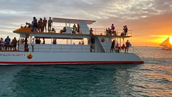 Sunset Party Yacht